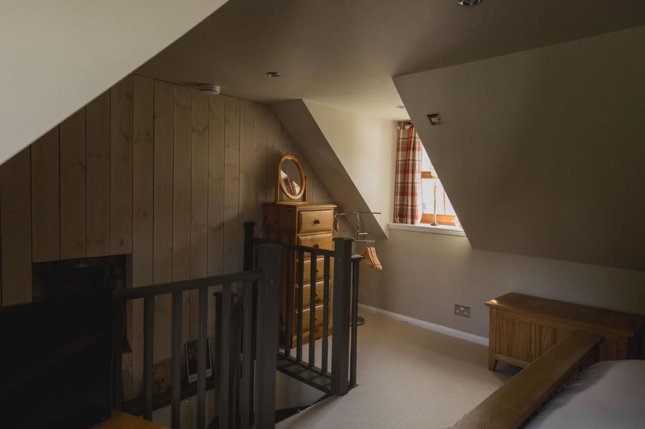 Crossroads Cottage Drumnadrochit Eksteriør bilde